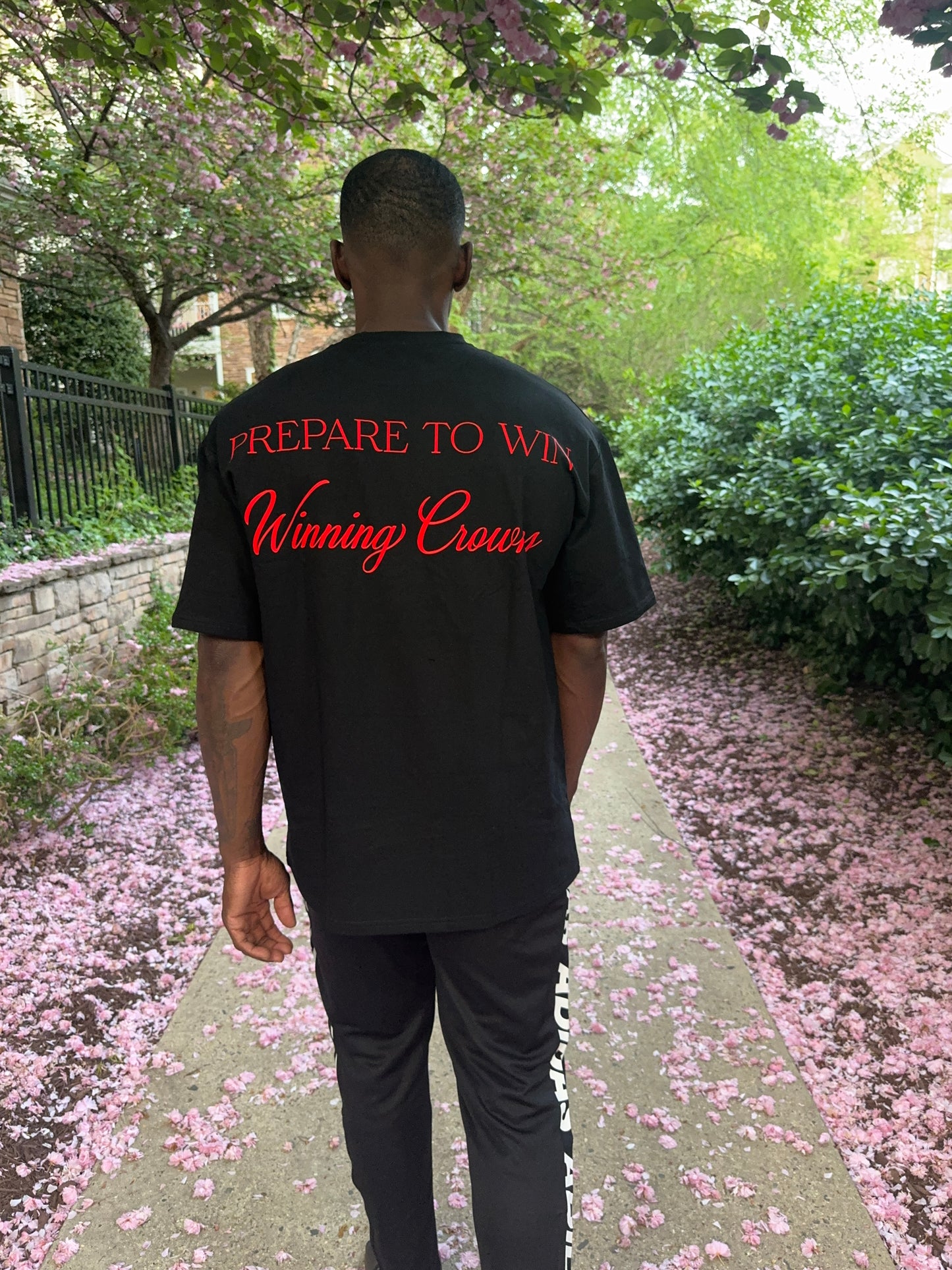 WINNING CROWNS ORIGINAL TEE